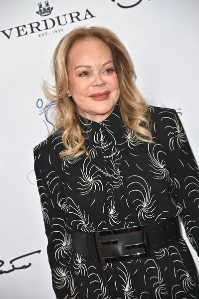 Beverly Hills, CA USA - 8 Mayıs 2025: Candy Spelling Meslektaşları Yıllık Bahar Yemeğine ve Oscar de la Renta Moda Gösterisine Katılıyor