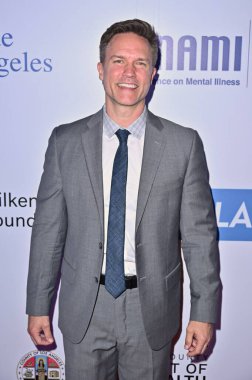 Beverly Hills, CA USA - 8 Mayıs 2025: Scott Porter 2025 NAMI Akıl Sağlığı Galasına katıldı