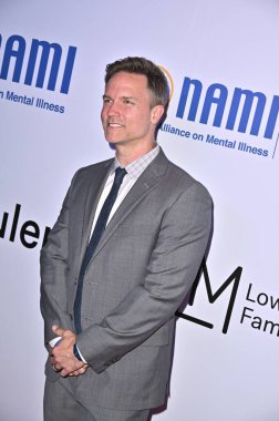 Beverly Hills, CA USA - 8 Mayıs 2025: Scott Porter 2025 NAMI Akıl Sağlığı Galasına katıldı
