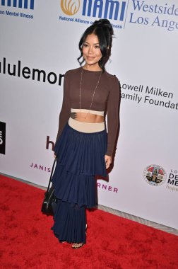 Beverly Hills, CA USA - 8 Mayıs 2025: Jhene Aiko 2025 NAMI Akıl Sağlığı Galasına katıldı