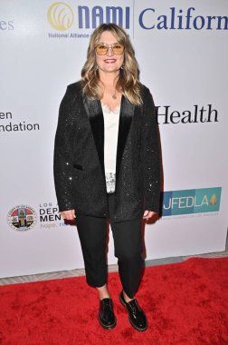 Beverly Hills, CA USA - 8 Mayıs 2025: Madchen Amick 2025 NAMI Akıl Sağlığı Galasına katıldı