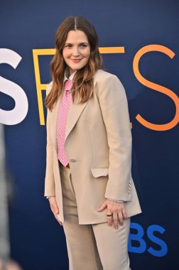 Hollywood, CA USA - 7 Mayıs 2025: Drew Barrymore CBS Festivali 2025 'e katıldı