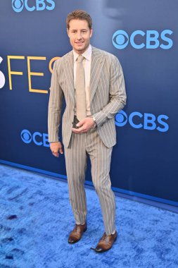 Hollywood, CA USA - 7 Mayıs 2025 Justin Hartley CBS Festivali 2025 'e katıldı