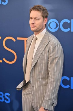 Hollywood, CA USA - 7 Mayıs 2025 Justin Hartley CBS Festivali 2025 'e katıldı