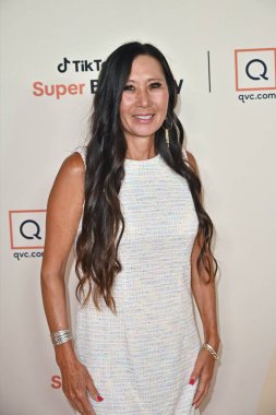 Santa Monica, CA USA - 14 Mayıs 2025 Jennifer Dawson TikTok Shop Super Brand Day 'e katıldı