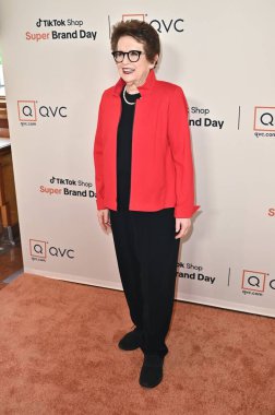 Santa Monica, CA USA - 14 Mayıs 2025: Billie Jean King QVC TikTok Shop Super Brand Day 'e katıldı