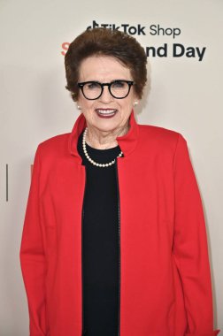 Santa Monica, CA USA - 14 Mayıs 2025: Billie Jean King QVC TikTok Shop Super Brand Day 'e katıldı