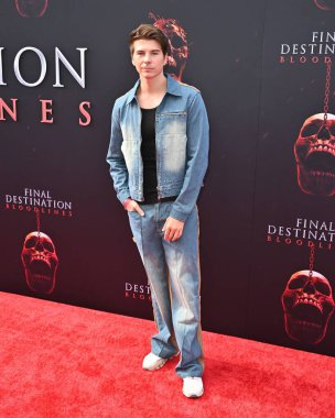 Hollywood, CA USA - 12 Mayıs 2025: Javi Luna Son Durak Kan Hattının galasına katıldı