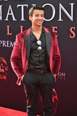 Hollywood, CA USA - 12 Mayıs 2025: Matt Ramos Son Durak Kan Hattının prömiyerine katıldı