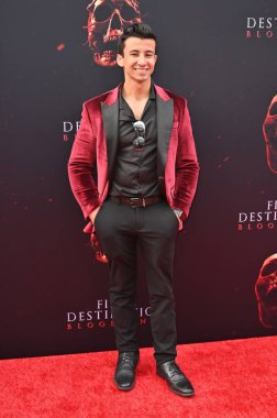 Hollywood, CA USA - 12 Mayıs 2025: Matt Ramos Son Durak Kan Hattının prömiyerine katıldı