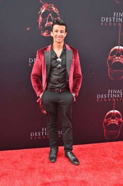 Hollywood, CA USA - 12 Mayıs 2025: Matt Ramos Son Durak Kan Hattının prömiyerine katıldı