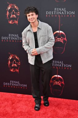 Hollywood, CA USA - 12 Mayıs 2025: Sean Schutt Son Durak Kan Hattının galasına katıldı