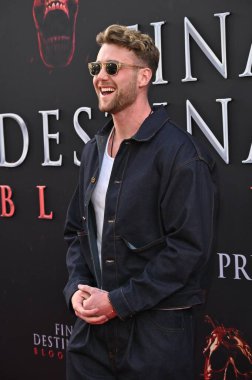 Hollywood, CA USA - 12 Mayıs 2025: Harry Jowsey Final Destination Bloodlines 'ın prömiyerine katıldı