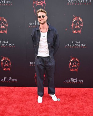 Hollywood, CA USA - 12 Mayıs 2025: Harry Jowsey Final Destination Bloodlines 'ın prömiyerine katıldı