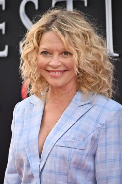 Hollywood, CA USA - 12 Mayıs 2025: Amanda Detmer Son Durak Kan Hattının prömiyerine katıldı