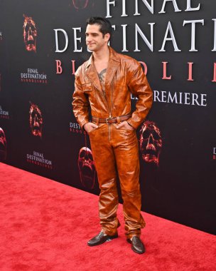 Hollywood, CA USA - 12 Mayıs 2025: Tyler Posey Son Durak Kan Çizgileri 'nin galasına katıldı