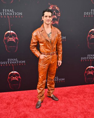 Hollywood, CA USA - 12 Mayıs 2025: Tyler Posey Son Durak Kan Çizgileri 'nin galasına katıldı