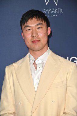 Batı Hollywood, CA USA - 23 Mayıs 2025: Vincent Xie Worth The Wait 'in gösterimine katıldı