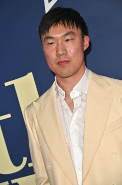 Batı Hollywood, CA USA - 23 Mayıs 2025: Vincent Xie Worth The Wait 'in gösterimine katıldı