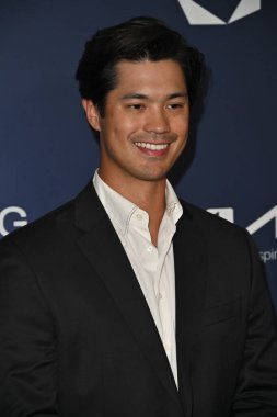 Batı Hollywood, CA USA - 23 Mayıs 2025: Ross Butler Worth The Wait 'in gösterimine katıldı