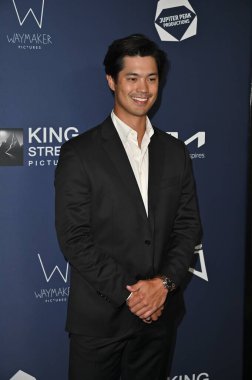 Batı Hollywood, CA USA - 23 Mayıs 2025: Ross Butler Worth The Wait 'in gösterimine katıldı