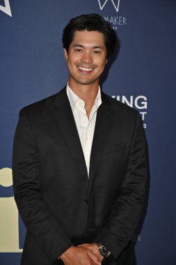 Batı Hollywood, CA USA - 23 Mayıs 2025: Ross Butler Worth The Wait 'in gösterimine katıldı