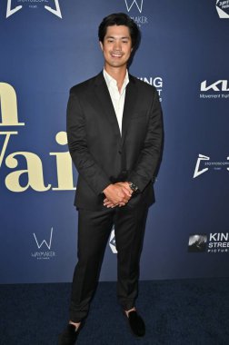 Batı Hollywood, CA USA - 23 Mayıs 2025: Ross Butler Worth The Wait 'in gösterimine katıldı