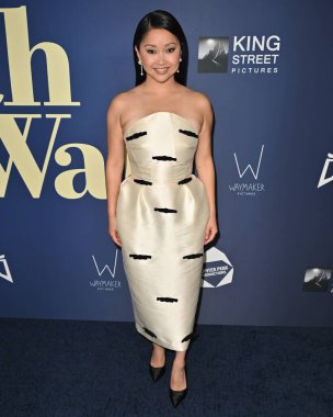 Batı Hollywood, CA USA - 23 Mayıs 2025: Lana Condor Worth The Wait 'in gösterimine katıldı