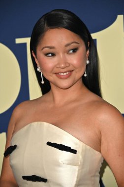 Batı Hollywood, CA USA - 23 Mayıs 2025: Lana Condor Worth The Wait 'in gösterimine katıldı