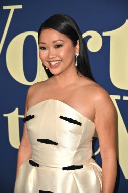 Batı Hollywood, CA USA - 23 Mayıs 2025: Lana Condor Worth The Wait 'in gösterimine katıldı