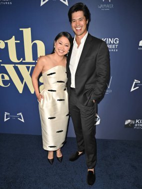 Batı Hollywood, CA USA - 23 Mayıs 2025: Lana Condor, Ross Butler Worth The Wait filminin gösterimine katıldı