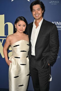 Batı Hollywood, CA USA - 23 Mayıs 2025: Lana Condor, Ross Butler Worth The Wait filminin gösterimine katıldı