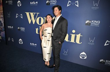 Batı Hollywood, CA USA - 23 Mayıs 2025: Lana Condor, Ross Butler Worth The Wait filminin gösterimine katıldı