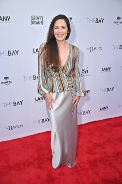Los Angeles, CA USA - 5 Haziran 2025: Terri Ivens LANY Entertainments Summer Mixer 'a katıldı