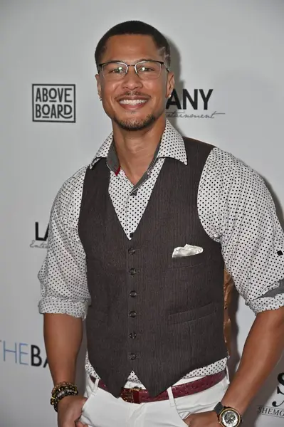 Los Angeles, CA USA - 5 Haziran 2025: Najee De Tiege LANY Entertainments Summer Mixer 'a katıldı