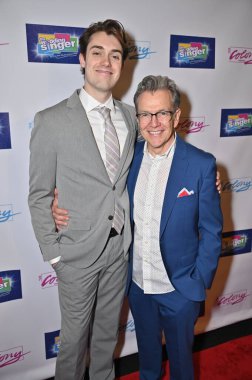 Burbank, CA USA - 7 Haziran 2025 Coby Rogers, Michael Donovan The Wedding Singer The Musical 'ın açılış gecesine katıldı