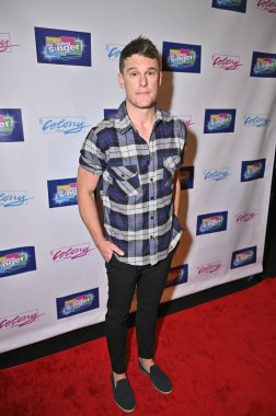 Burbank, CA USA - 7 Haziran 2025: Grant Harvey The Wedding Singer The Musical 'ın açılış gecesine katıldı