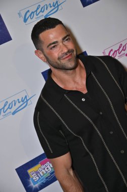 Burbank, CA USA - 7 Haziran 2025: Jesse Metcalfe The Wedding Singer 'ın açılış gecesine katıldı