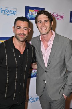 Burbank, CA USA - 7 Haziran 2025: Jesse Metcalfe, Blake Jenner The Wedding Singer 'ın açılış gecesine katıldı