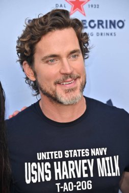Beverly Hills, CA USA - 12 Haziran 2025: Matt Bomer LA Magazines Pride 2025 Kutlamalarına katıldı
