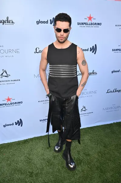 Beverly Hills, CA USA - 12 Haziran 2025: David Granados LA Magazines Pride 2025 Kutlamalarına katıldı