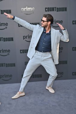 Los Angeles, CA USA - 18 Haziran 2025: Jensen Ackles geri sayım serisinin prömiyerine katıldı