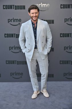 Los Angeles, CA USA - 18 Haziran 2025: Jensen Ackles geri sayım serisinin prömiyerine katıldı