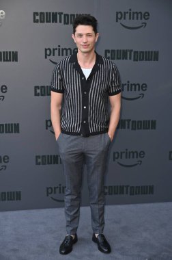 Los Angeles, CA USA - 18 Haziran 2025: Joe Dinicol geri sayım serisinin prömiyerine katıldı