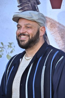 Hollywood, CA USA - 18 Ağustos 2025: Daniel Franzese İlkel Savaş filminin galasına katıldı