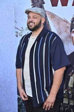 Hollywood, CA USA - 18 Ağustos 2025: Daniel Franzese İlkel Savaş filminin galasına katıldı