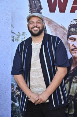 Hollywood, CA USA - 18 Ağustos 2025: Daniel Franzese İlkel Savaş filminin galasına katıldı