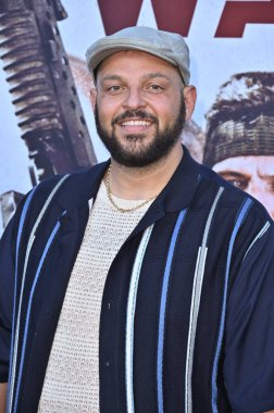 Hollywood, CA USA - 18 Ağustos 2025: Daniel Franzese İlkel Savaş filminin galasına katıldı