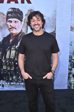 Hollywood, CA USA - 18 Ağustos 2025: Thomas Ian Nicholas İlkel Savaş filminin galasına katıldı