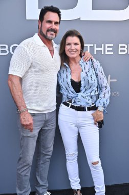 Hollywood, CA USA - 19 Ağustos 2025: Don Diamont, Kimberlin Brown The Bold and The Beautiful New Studio Celebration 'a katıldı